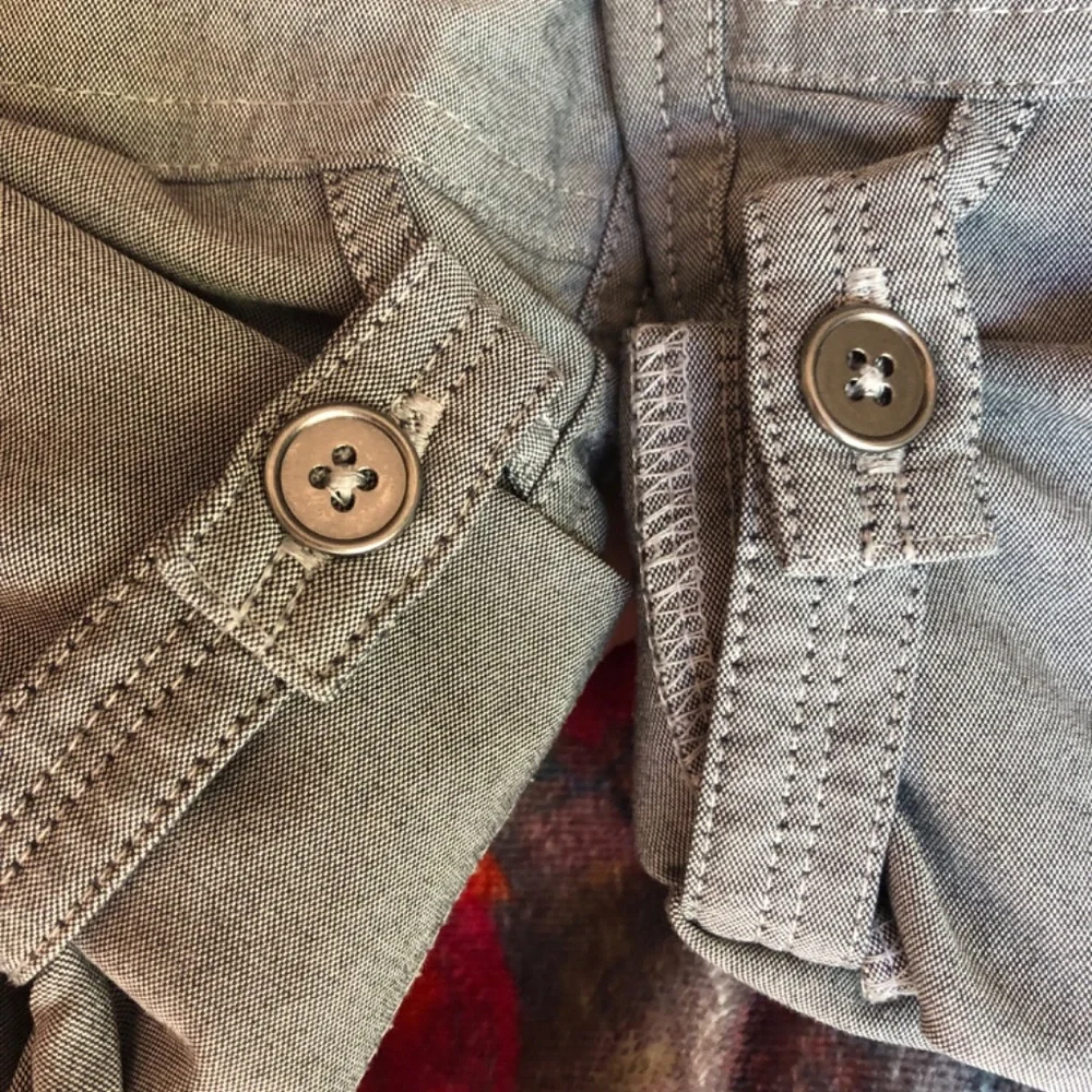 Columbia utility pants, fold up to capris - Picture 12 of 15